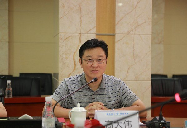 2R2A3980.jpg