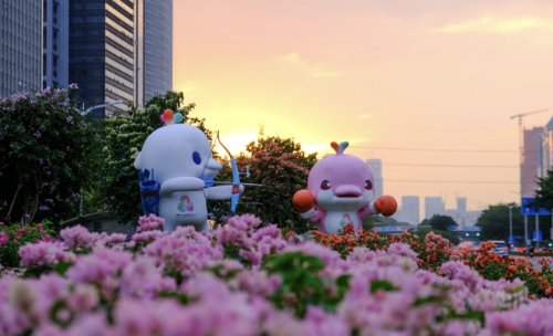 深南大道十五运吉祥物景观